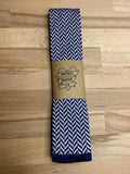 NAVY ZIG ZAG KNITTED TIE